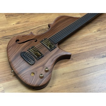 Stradi 6-string Samurai...